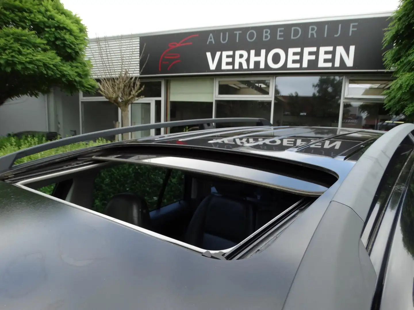 Volvo XC90 2.9 T6 Kinetic 7p. - GEREVISEERDE VERSNELLINGSBAK Negru - 2