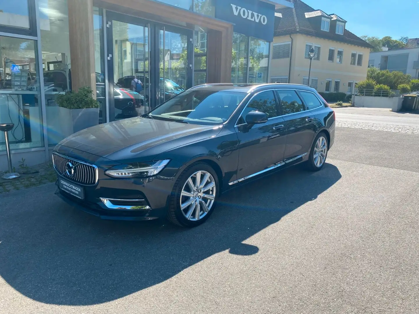 Volvo V90 T8 Twin E. Inscription Plug-In Hybrid AWD+++ Grey - 2