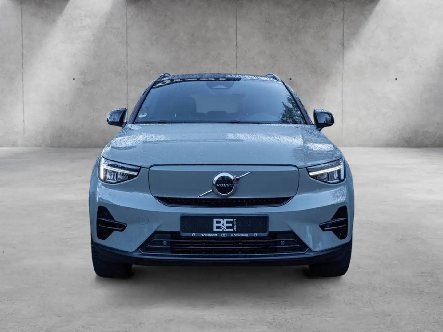 Volvo XC40 Plus Recharge Pure Electric Single Grün - 2