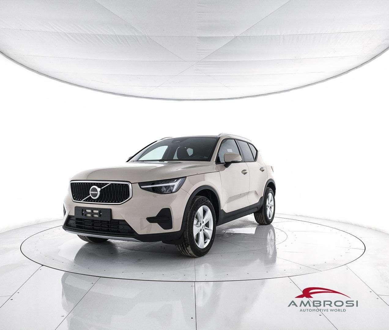 Volvo XC40 2026
