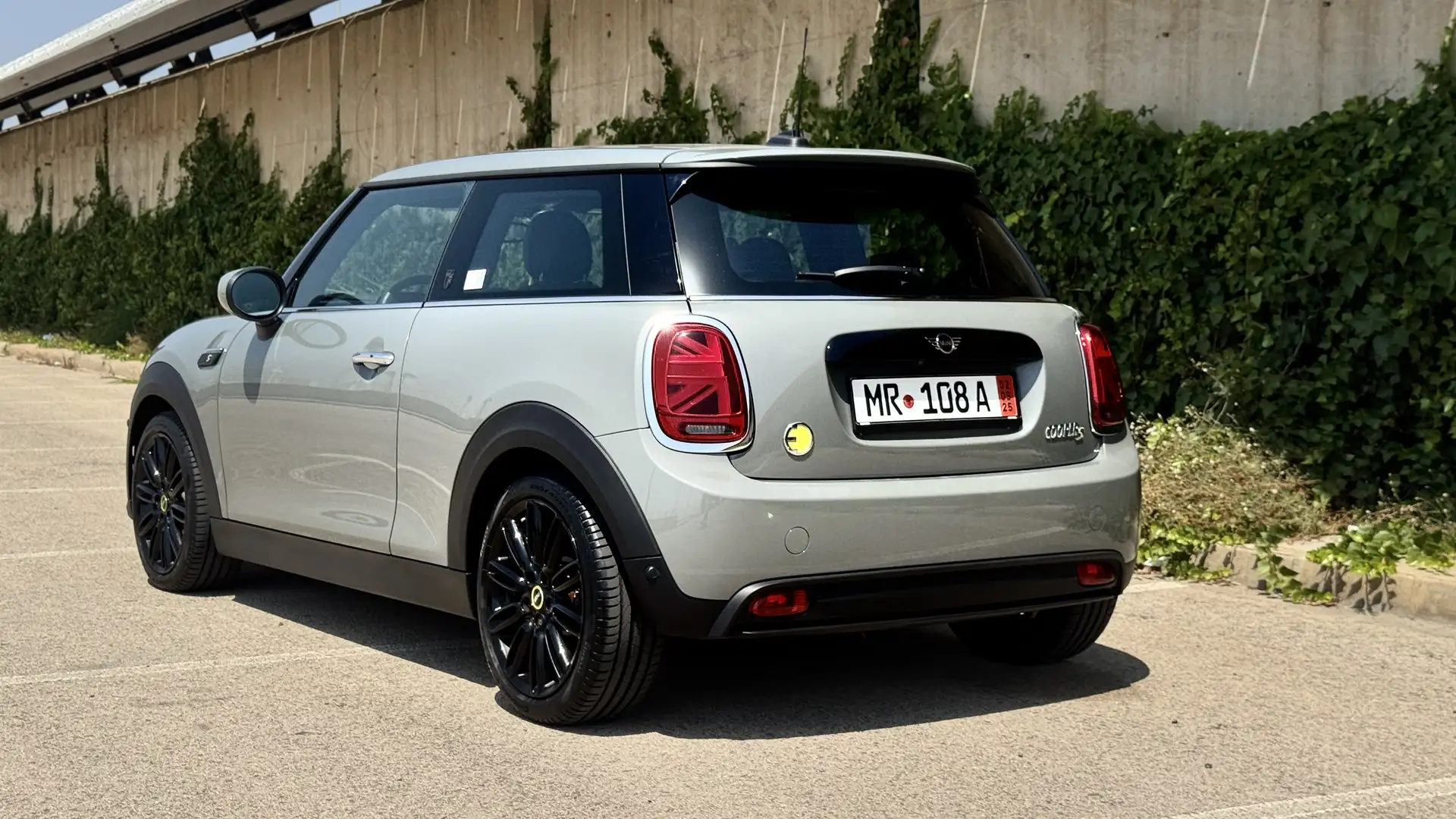 MINI Cooper SE Yours Trim Gris - 2