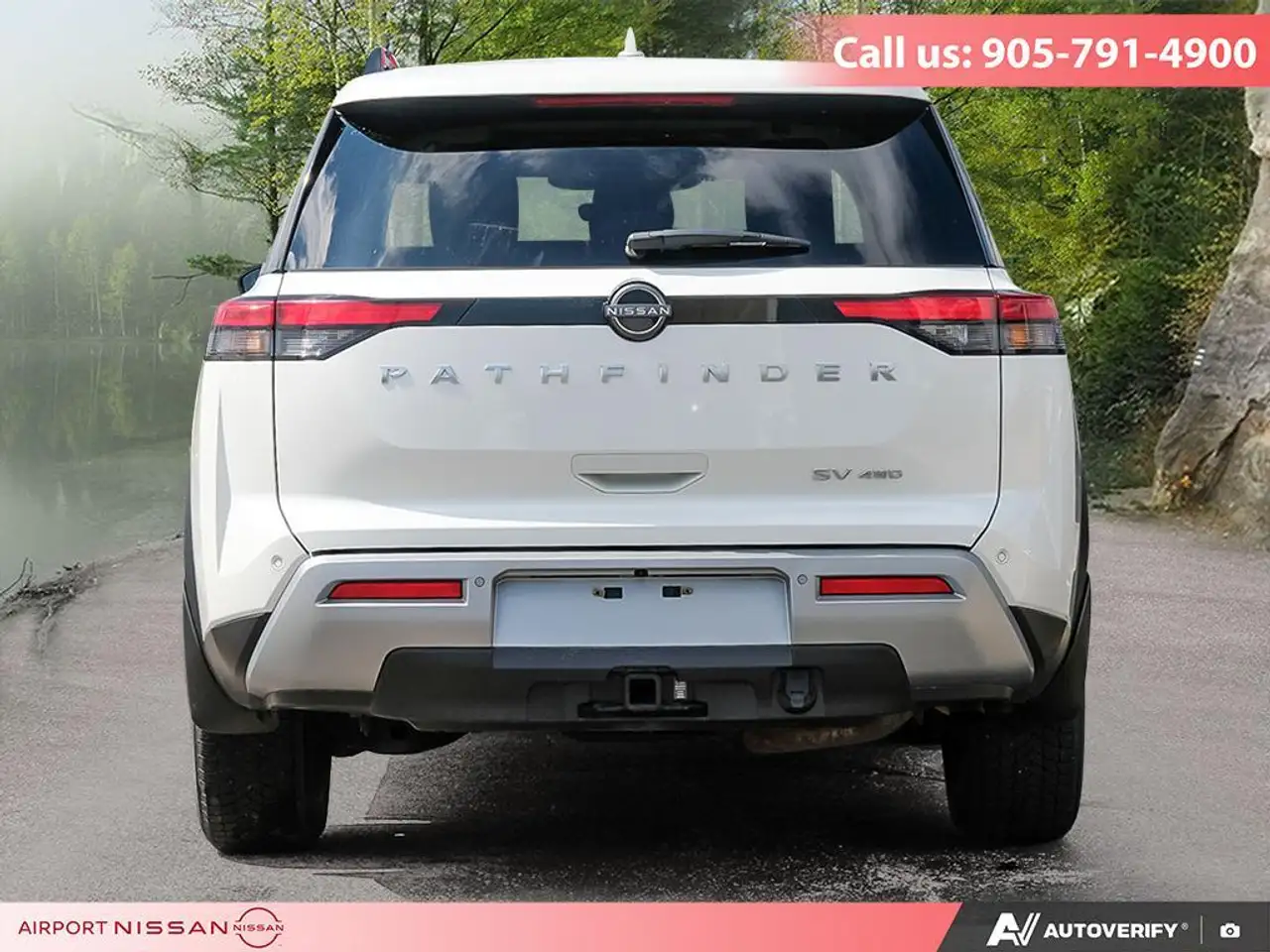 Nissan Pathfinder снимка Nissan Pathfinder