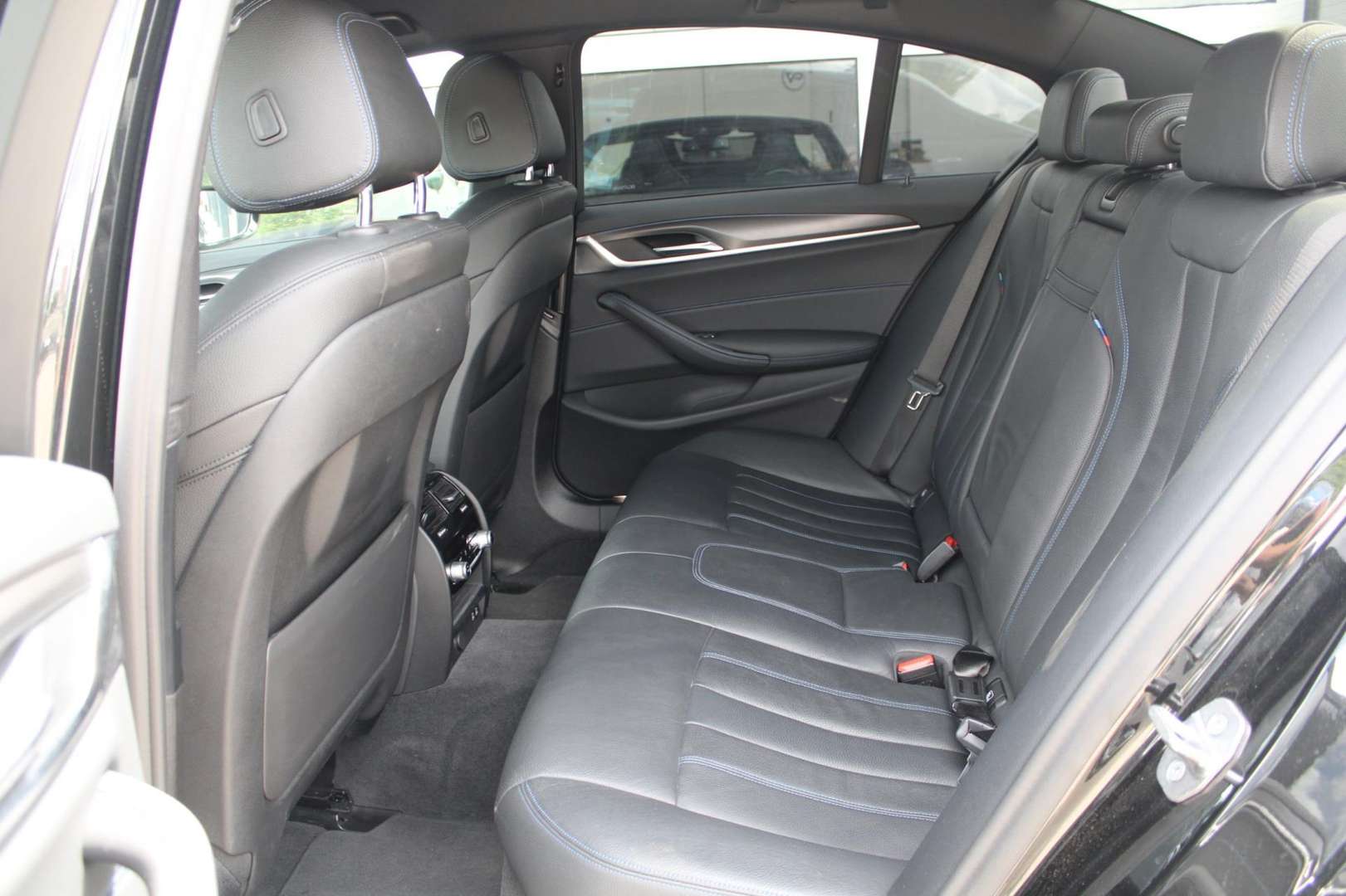 BMW Série 5 545e XDrive M-Sport - 2022 - Joinsteer - #12