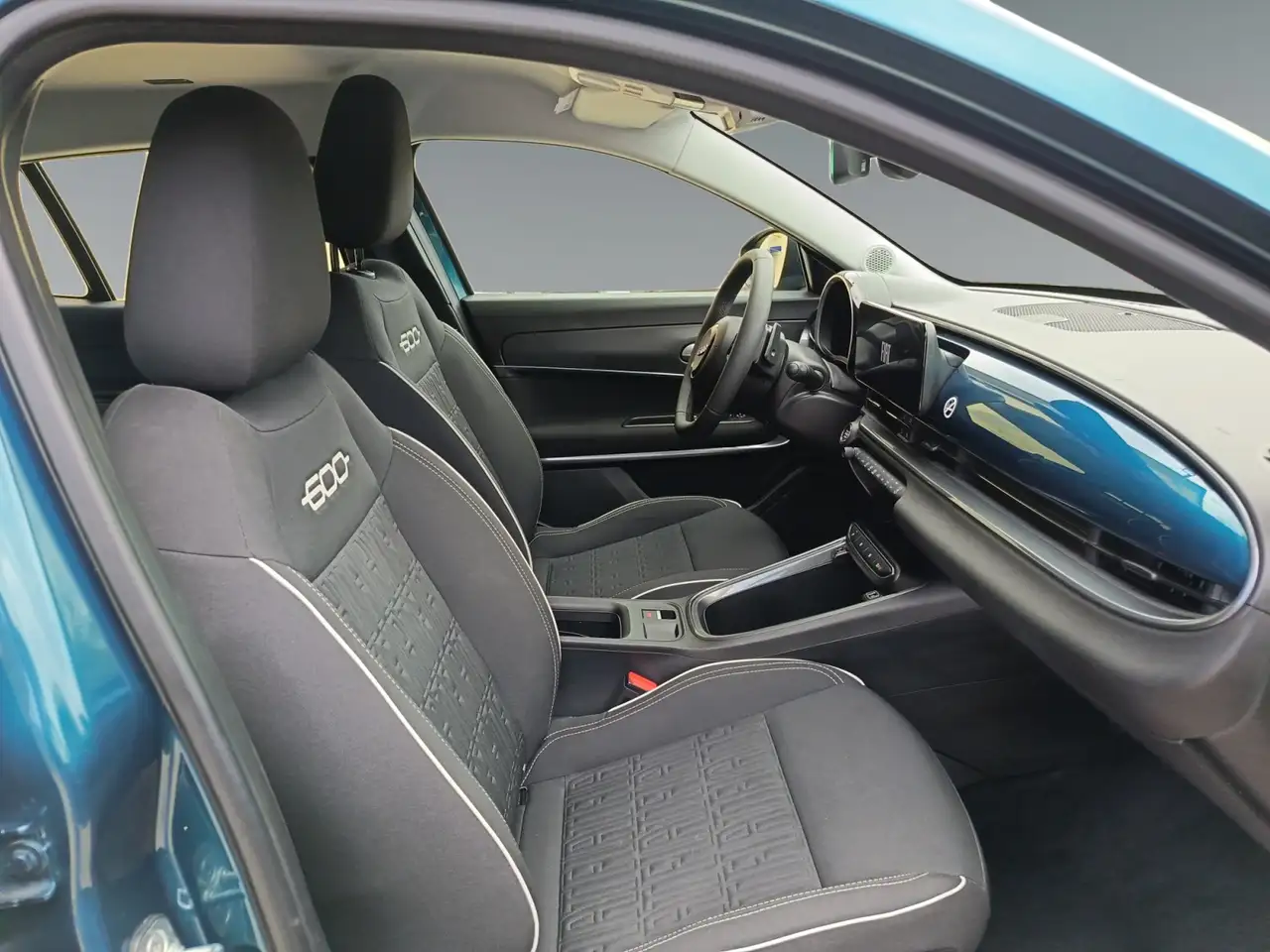Fiat 600 600 IV 2023 1.2 hybrid 145cv auto 9