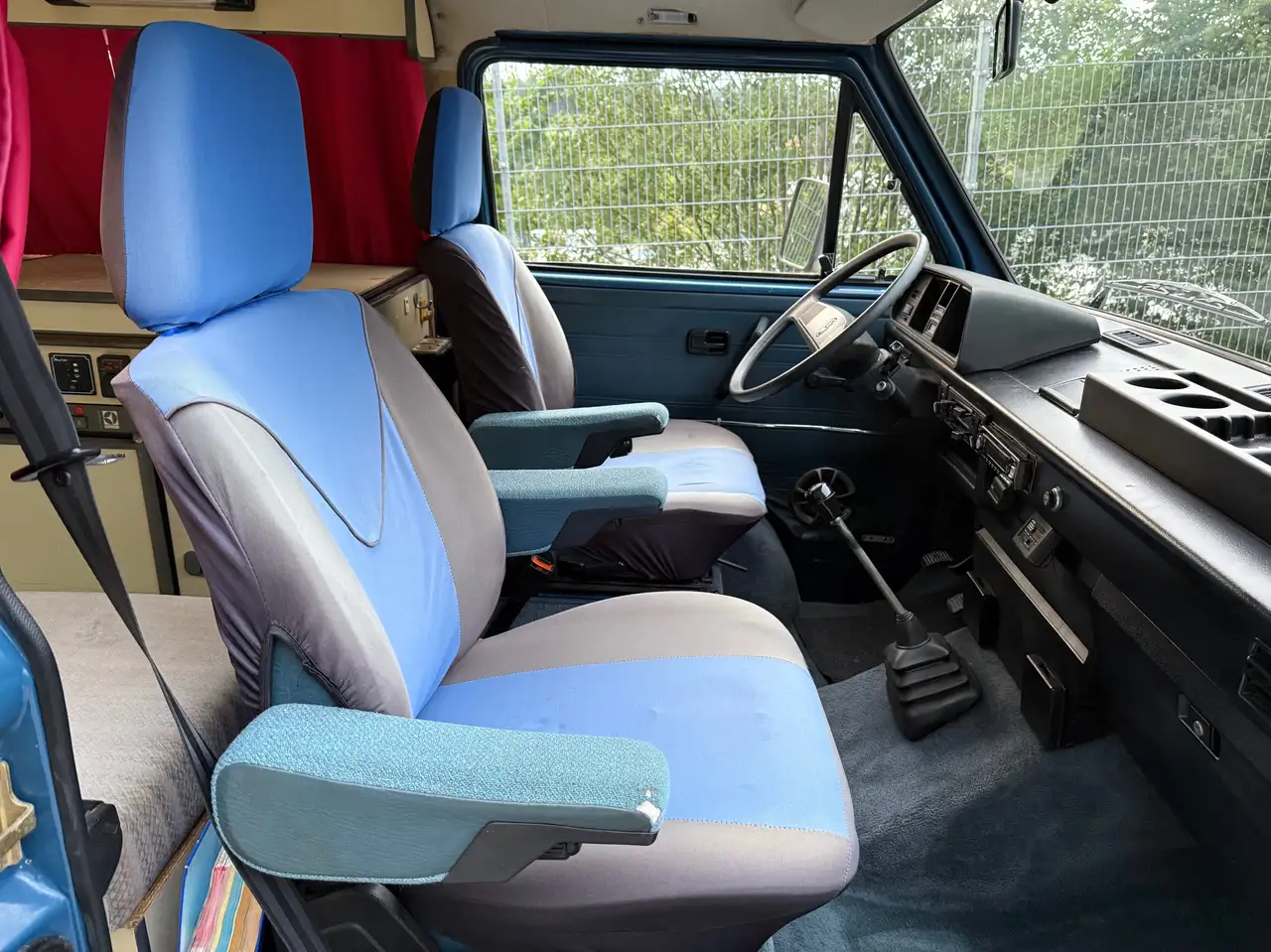 Volkswagen T3/MULTIVAN/CARAVELLE Transporter 253 092/M516, foto 11