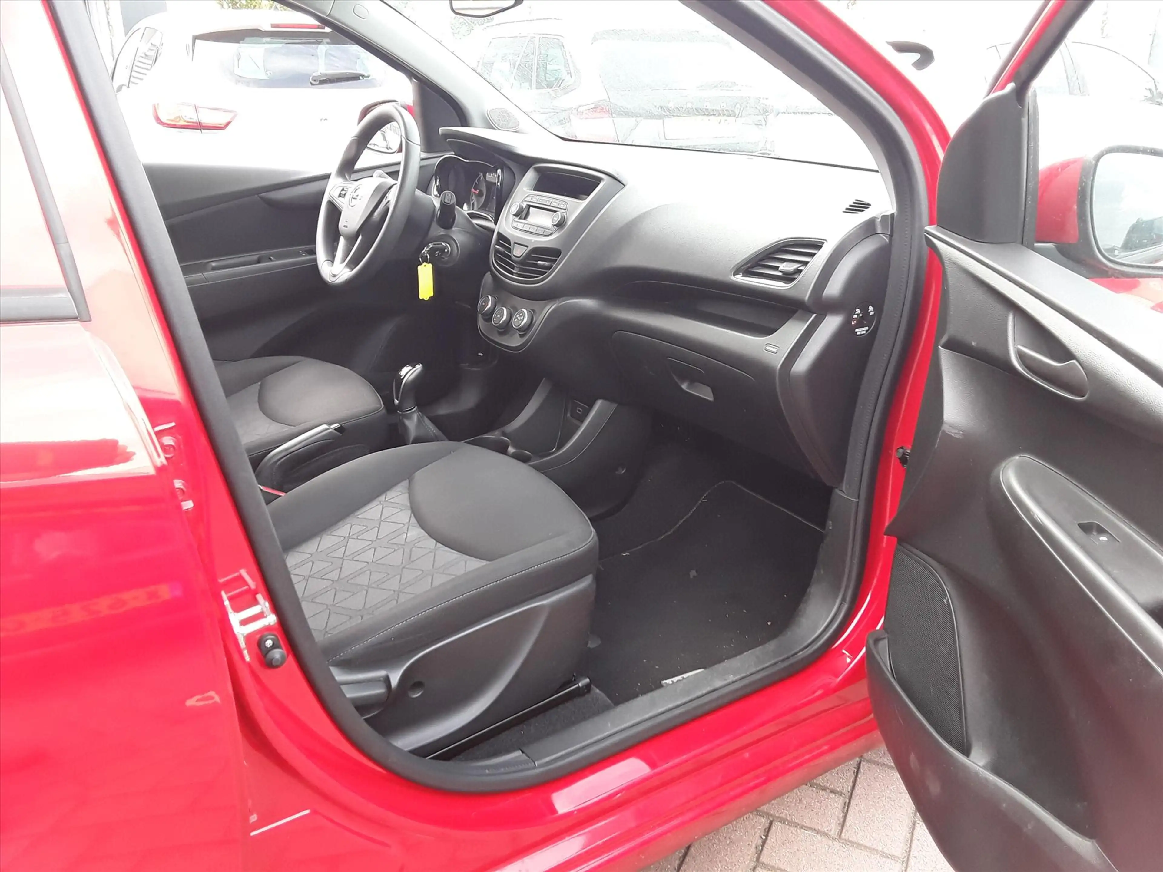 Opel Karl 1.0 Start/Stop 75pk 120 Jaar Edition — photo 10