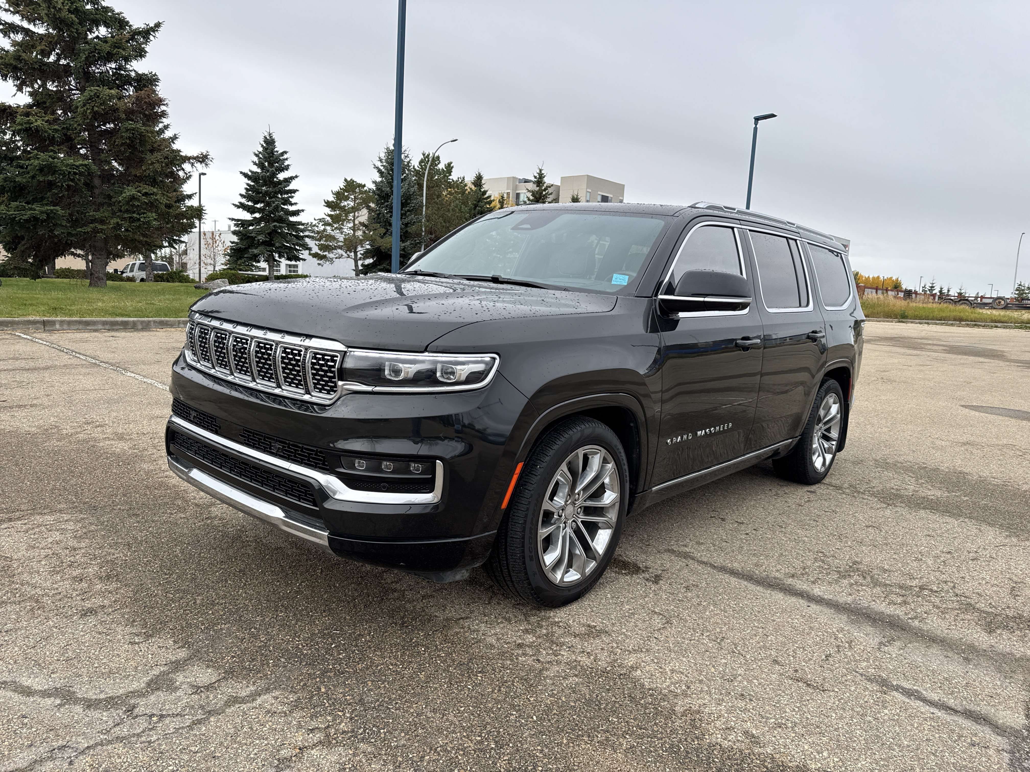 2023 Jeep Grand Wagoneer