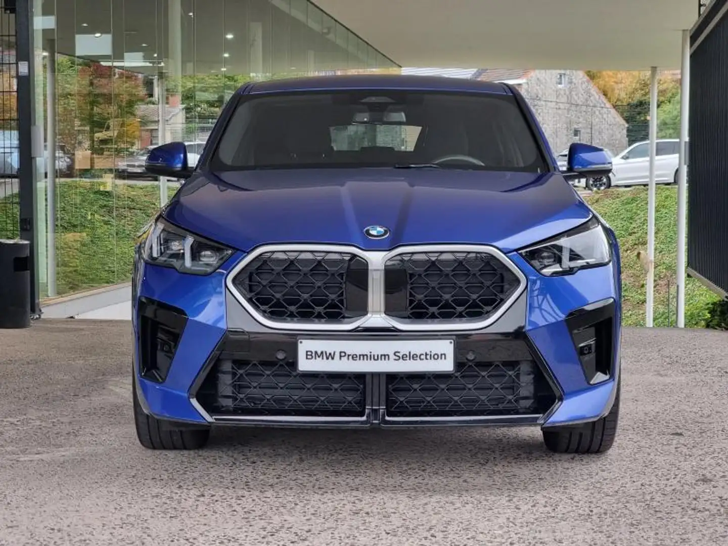 BMW X2 sDrive 18d M Sport Blau - 2