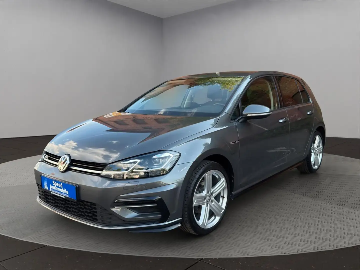 Volkswagen Golf VII Lim. Highline R-Line*SHK/AHK/Virtuelle* Gris - 1