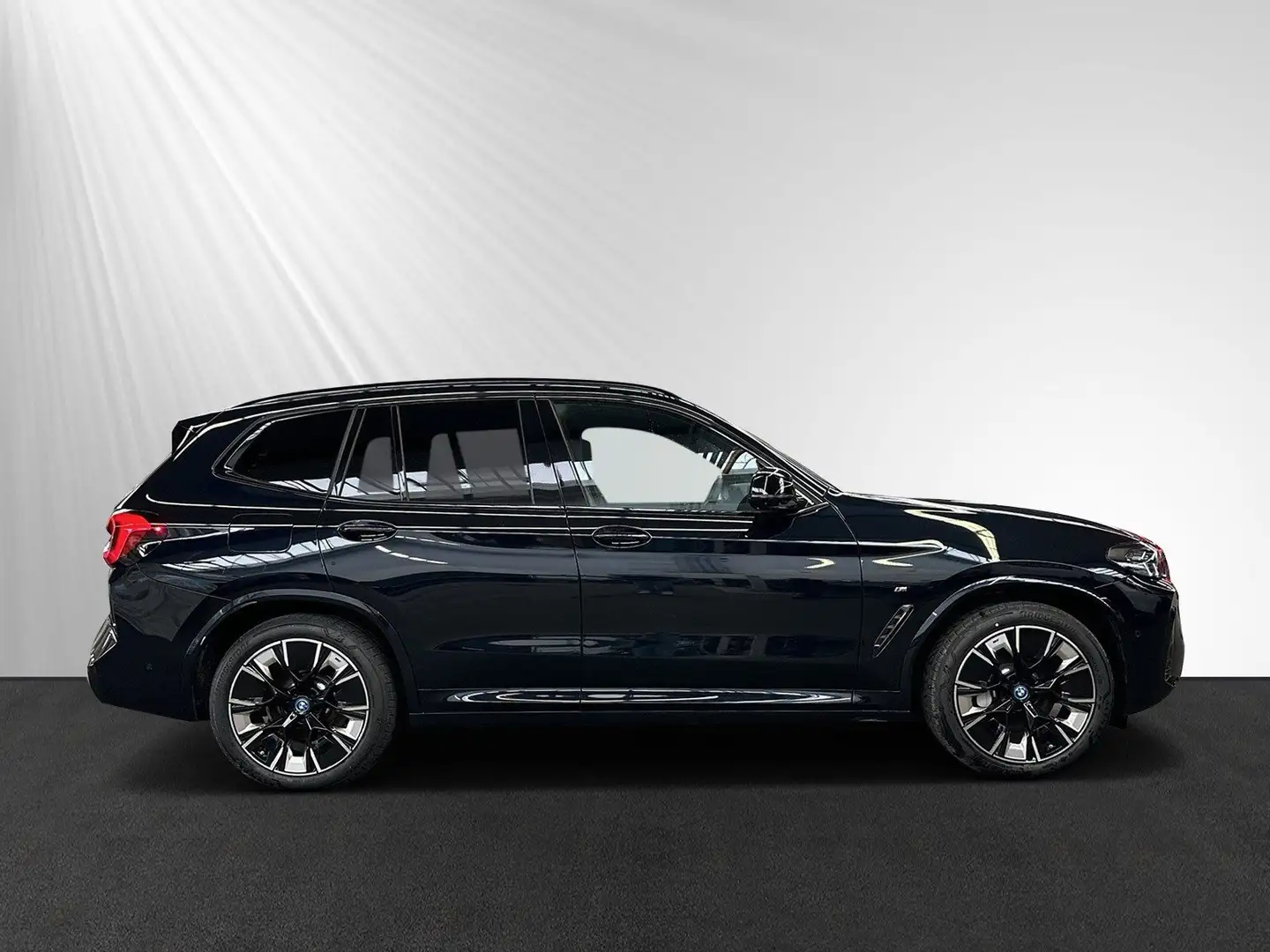 BMW iX3 1,89 % / GAP / 48 M|H/K|Pano|AHK Černá - 2