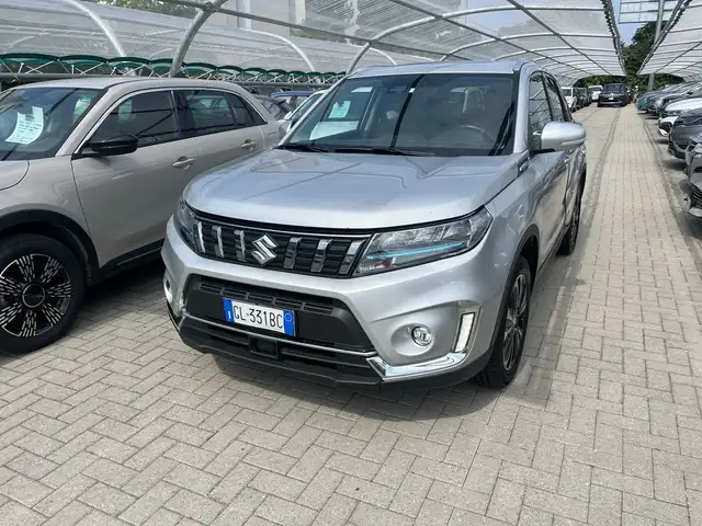 Suzuki Vitara 1.5 140V hybrid Starview auto