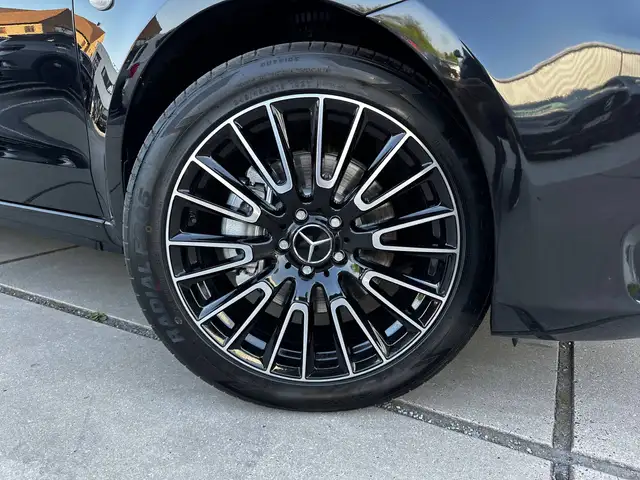 Mercedes-Benz Vito view 8