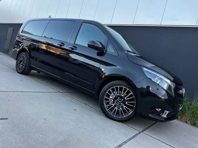 Mercedes-Benz Vito view 9
