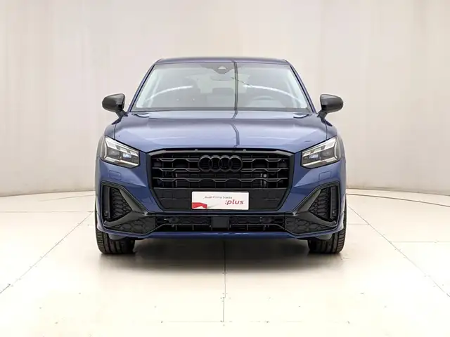 Audi Q2 view 2