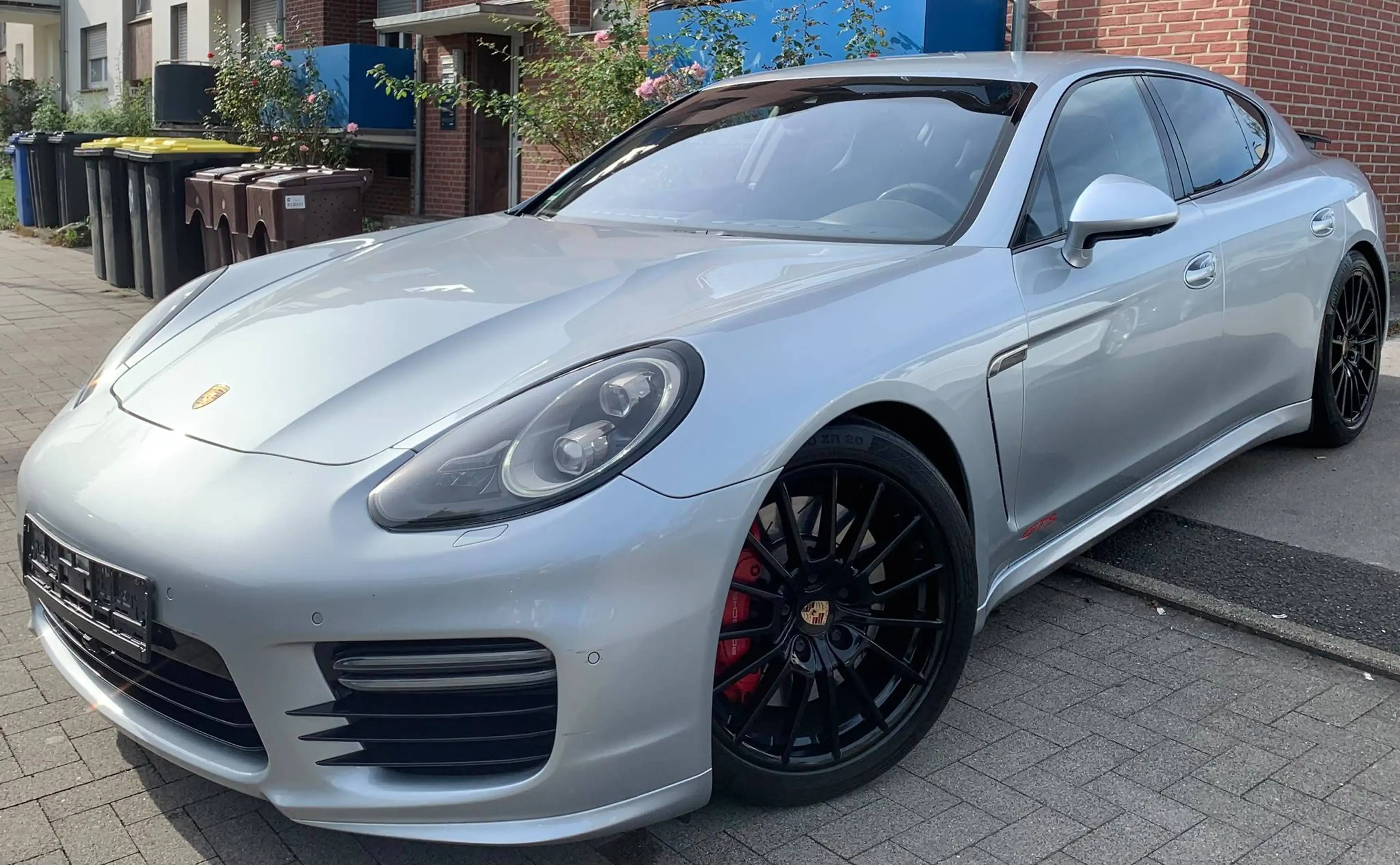 Porsche Panamera GTS *CHRONO-LED-BOSE*