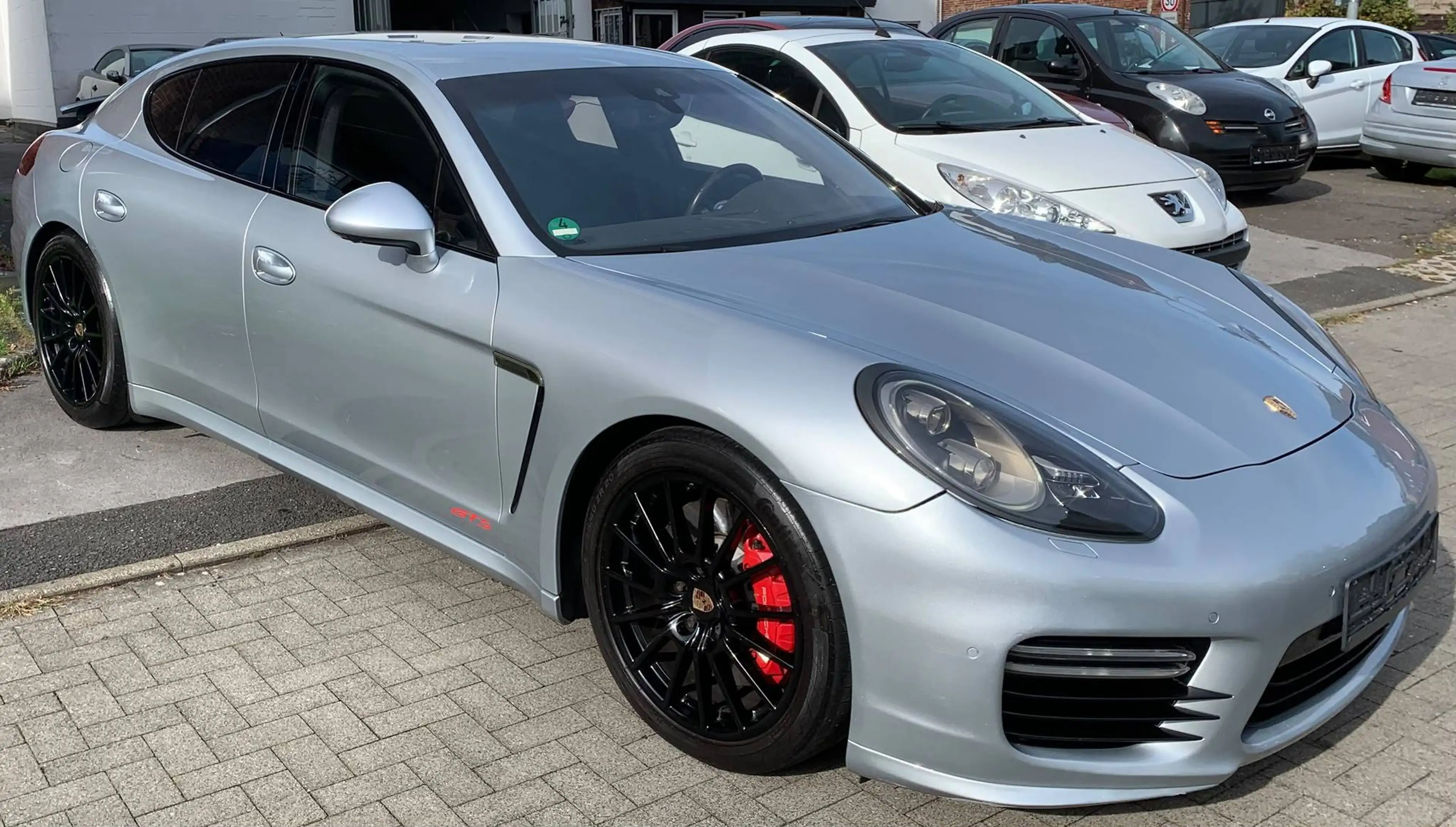 Porsche Panamera GTS *CHRONO-LED-BOSE* — photo 3