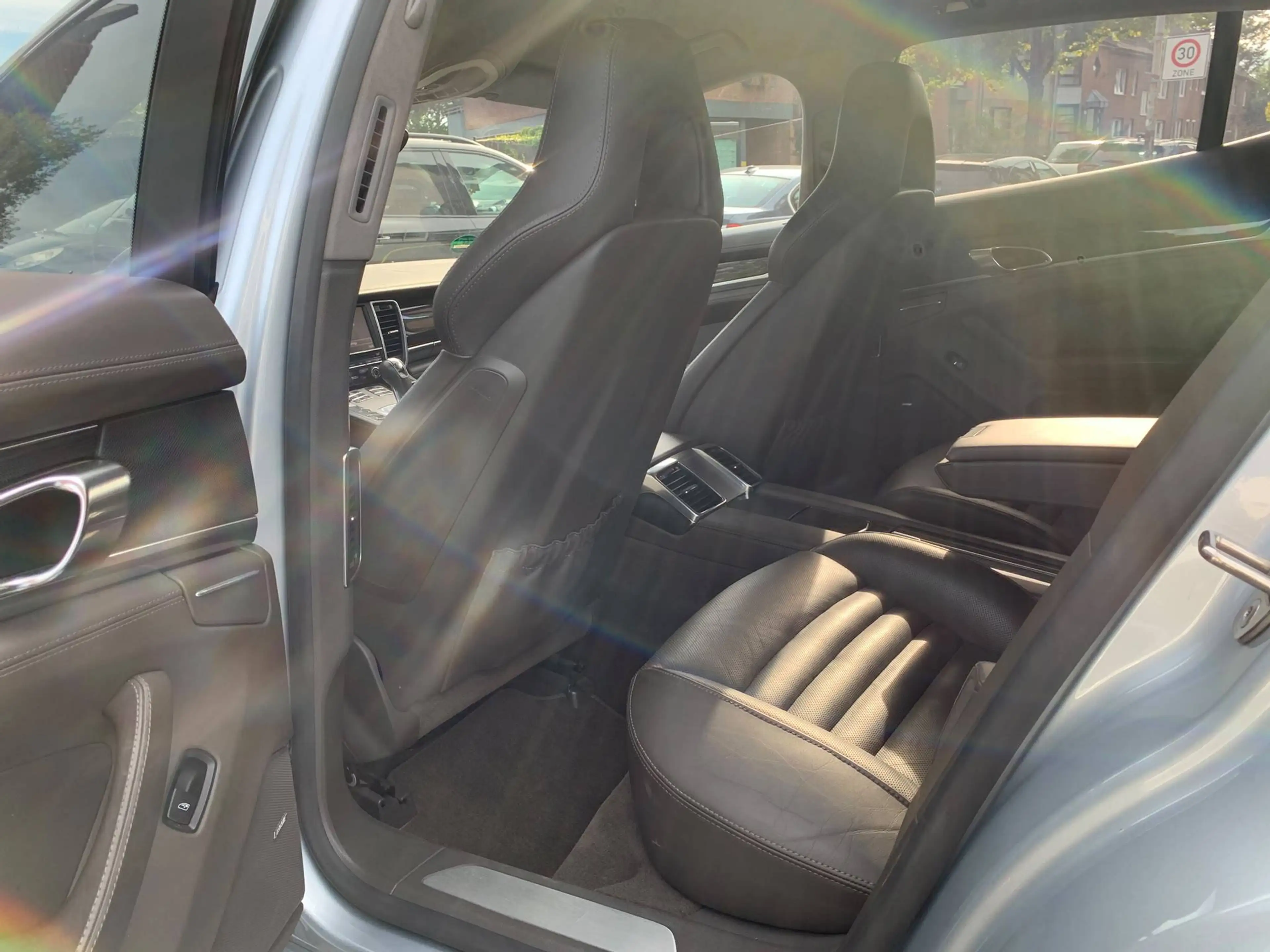 Porsche Panamera GTS *CHRONO-LED-BOSE* — photo 10