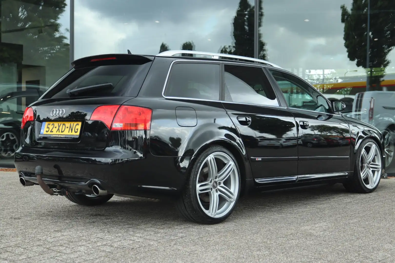 Audi A4 AVANT 2.0 TFSI S-LINE | LEDER | XENON | TREKHAAK | Nero - 2