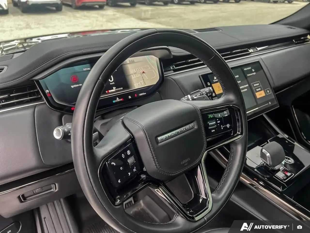 Land Rover Range Rover Sport снимка Land Rover Range Rover Sport