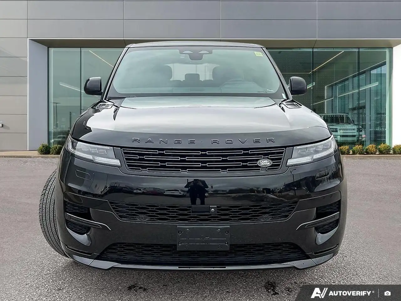 Land Rover Range Rover Sport снимка Land Rover Range Rover Sport