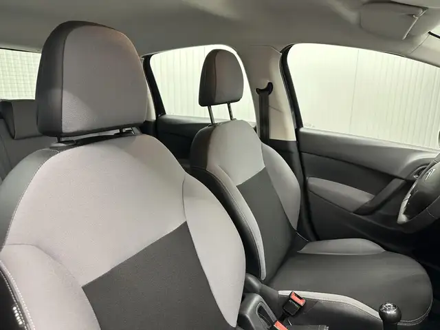 Citroen C3 view 14