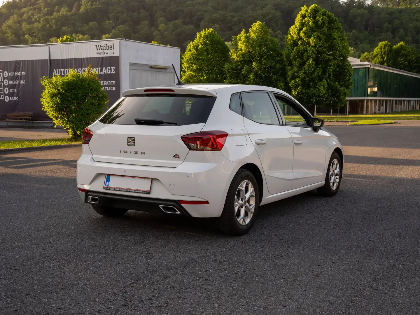 SEAT Ibiza Ibiza Weiß - 1