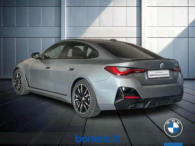BMW 4 Series view 8