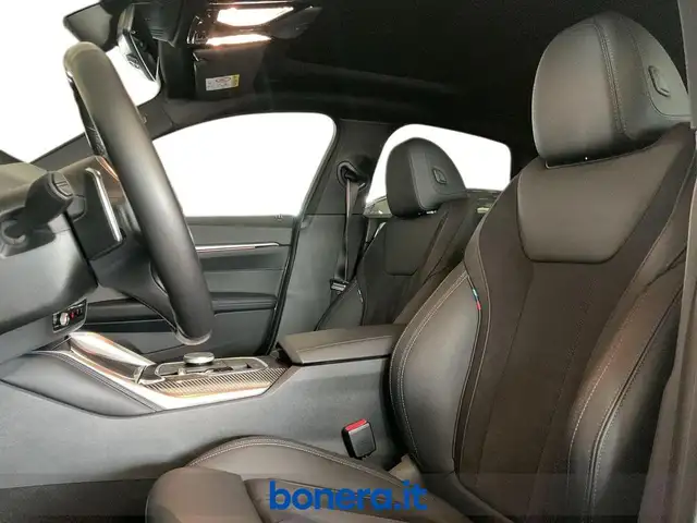 BMW 4 Series view 15