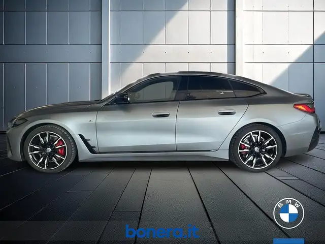 BMW 4 Series view 9