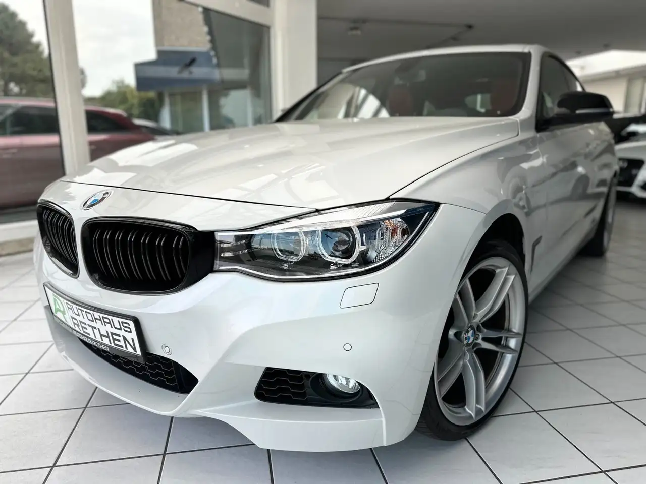 BMW 335