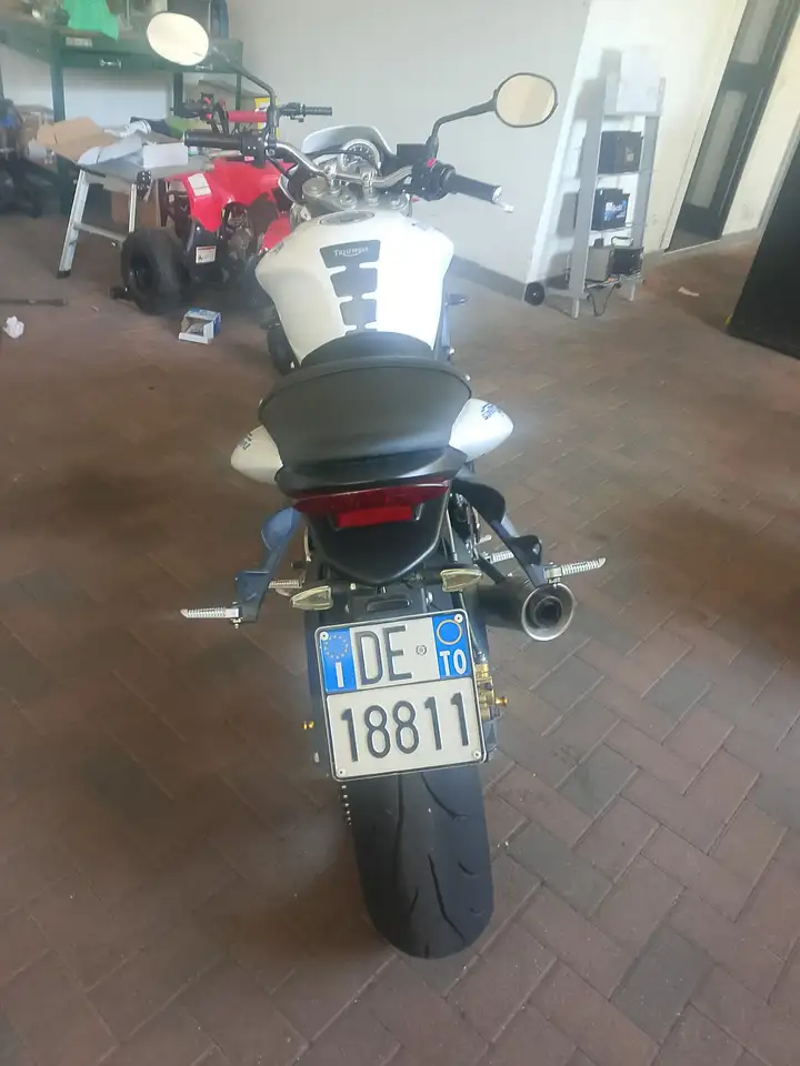 Triumph Street Triple 675