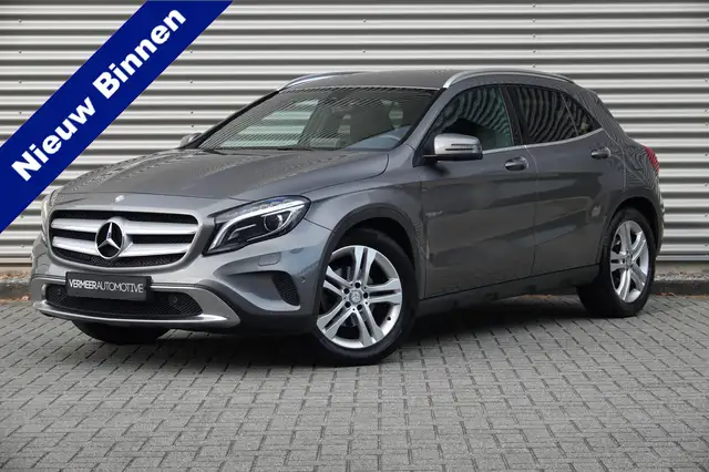 Mercedes-Benz GLA 200 Ambition | Trekhaak | Cruise | Navi | Stoelverw. |