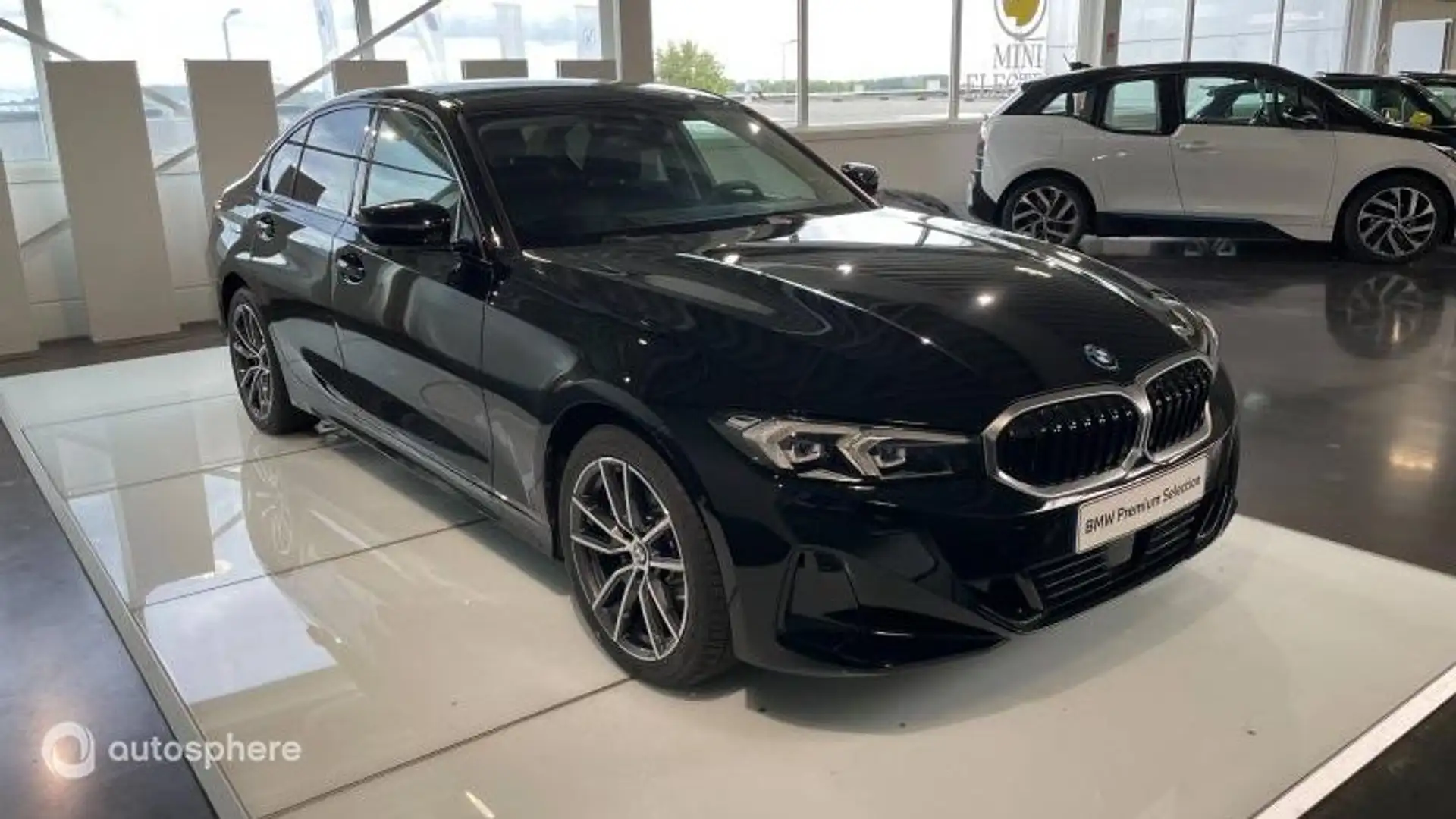 BMW 330 330eA 292ch - 2
