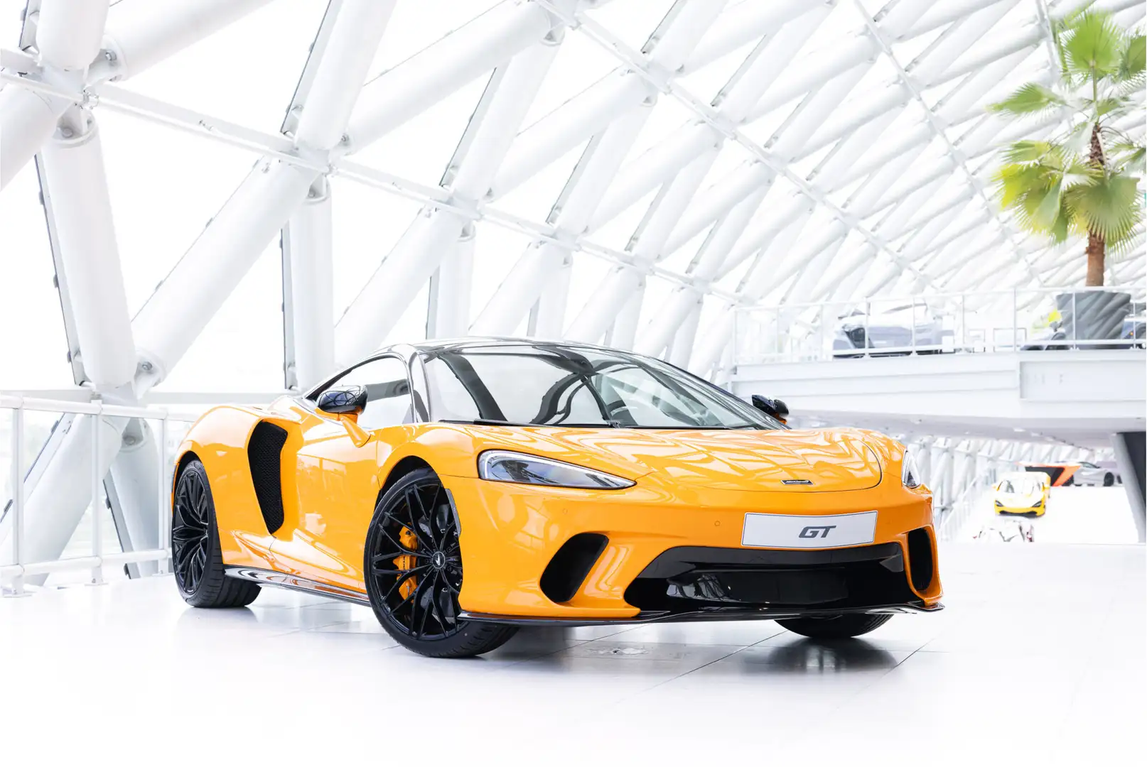 McLaren GT 4.0 V8 | Papaya Spark | Electrochromic Roof | MSO Arancione - 1