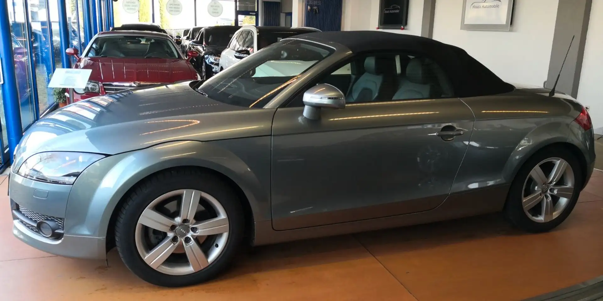 Audi TT Roadster 2.0  Roadster/2.Hd/75Tkm/SHZ/TEM Gris - 2