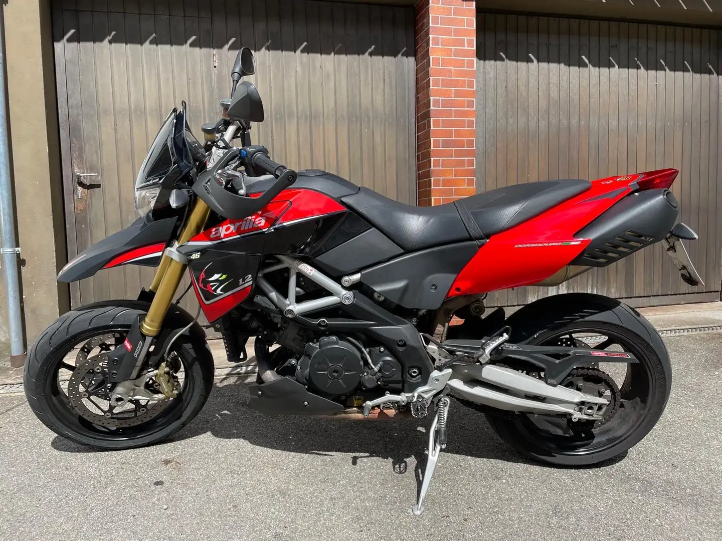 Aprilia Dorsoduro 1200 - 1