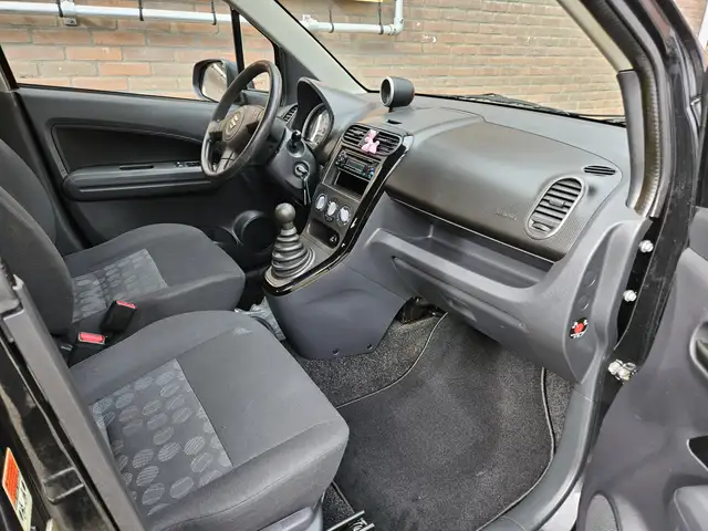 Suzuki Splash view 15