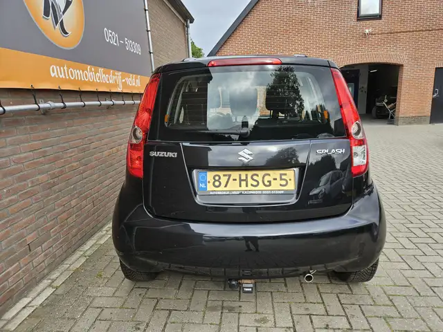 Suzuki Splash view 11