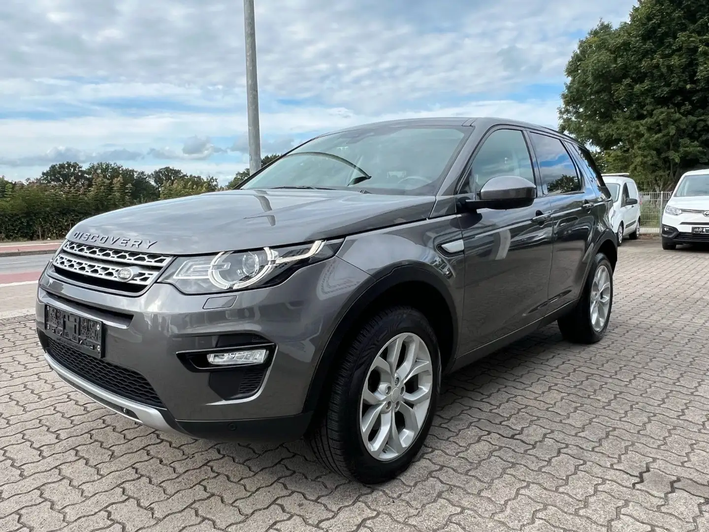 Land Rover Discovery Sport DISCOVERY SPORT HSE/PANORAMA/XENON/KAMERA/2.HAND Gris - 2
