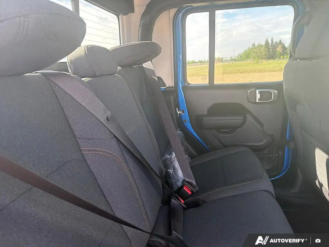 Jeep Gladiator снимка Jeep Gladiator