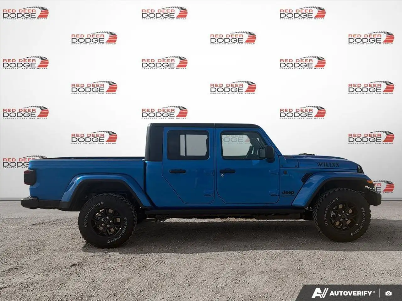 Jeep Gladiator снимка Jeep Gladiator
