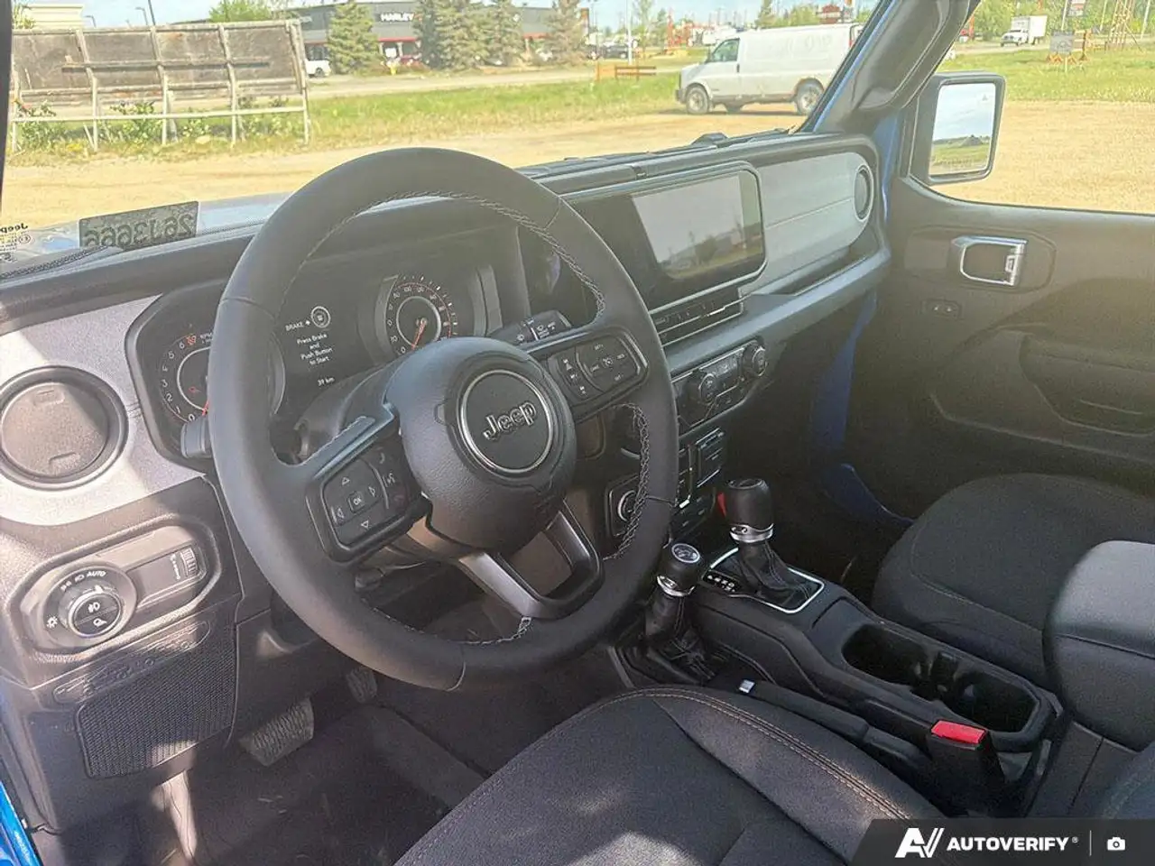 Jeep Gladiator снимка Jeep Gladiator