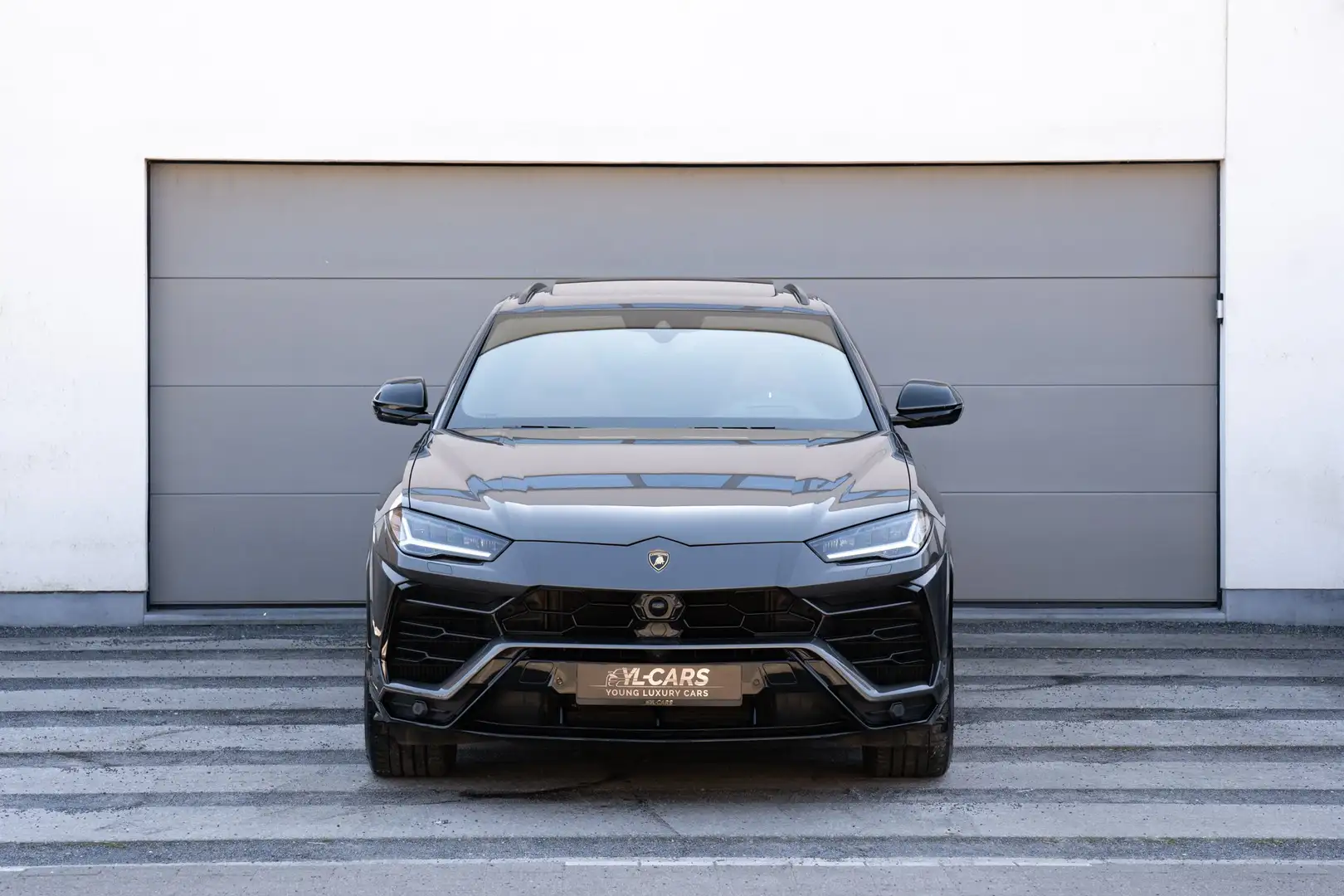 Lamborghini Urus 4.0 BiTurbo V8 / Pano / Carbon / Massage / Cooling Grey - 2