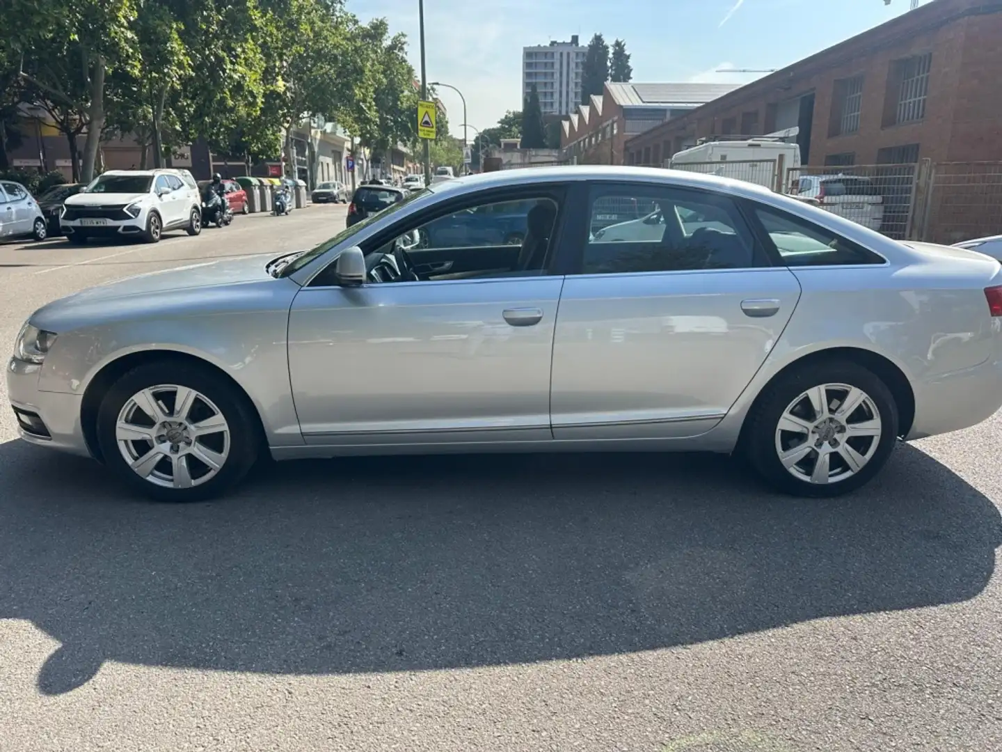Audi A6 2.0TDI 170 Gris - 1