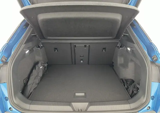 Volkswagen Id.4 view 7
