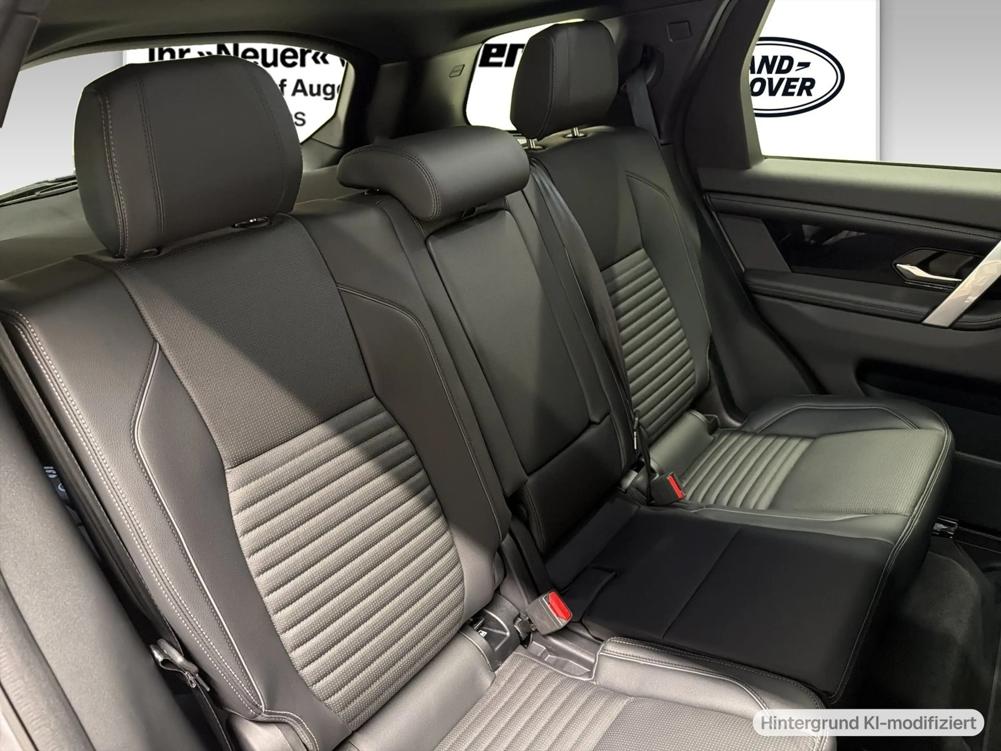Land Rover Discovery Sport D200 Dynamic S AWD AHK Pano LED — photo 8