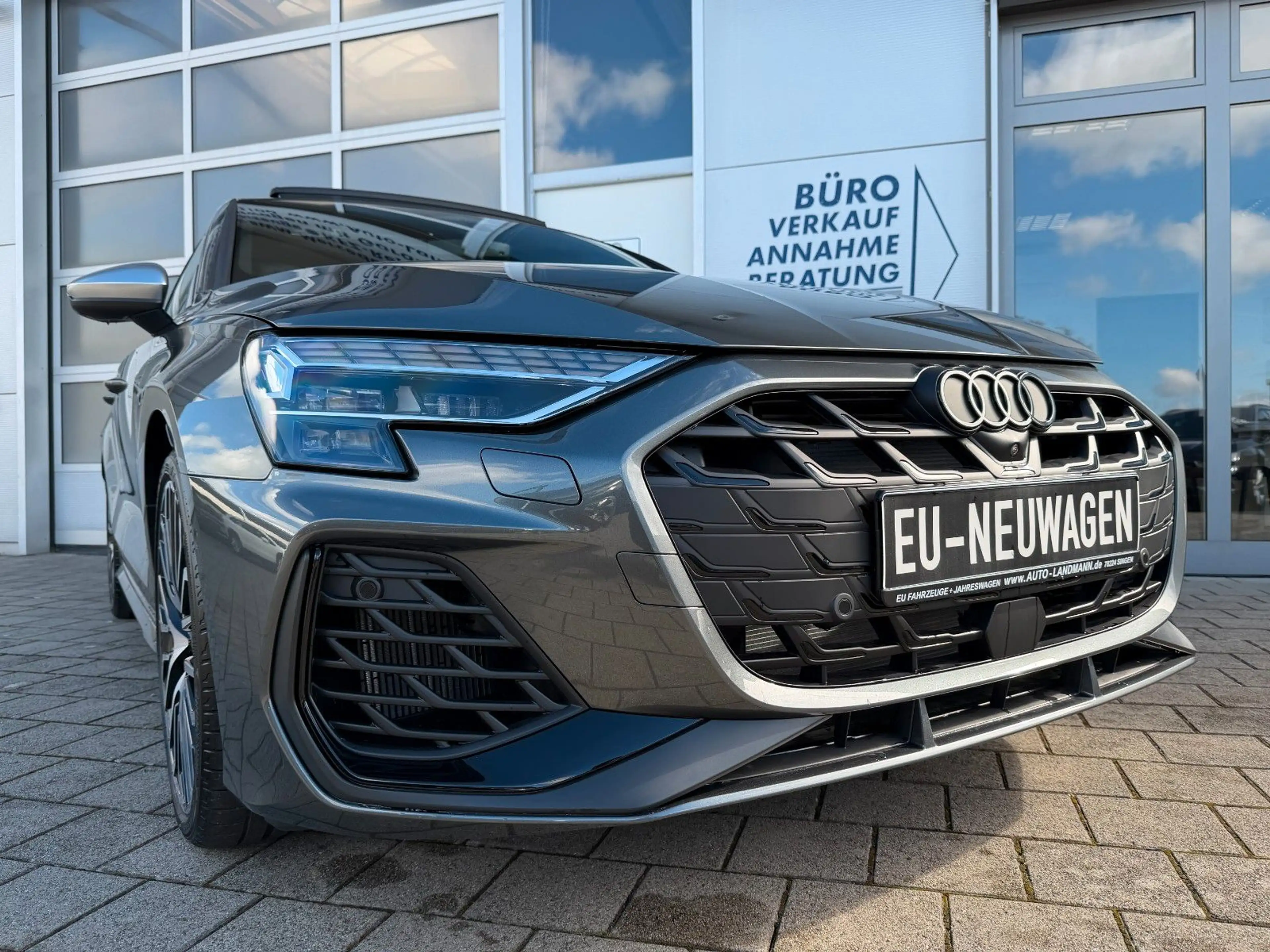 Audi S3 Sportback TFSI quattro GLASDACH MATRIX 4J GAR