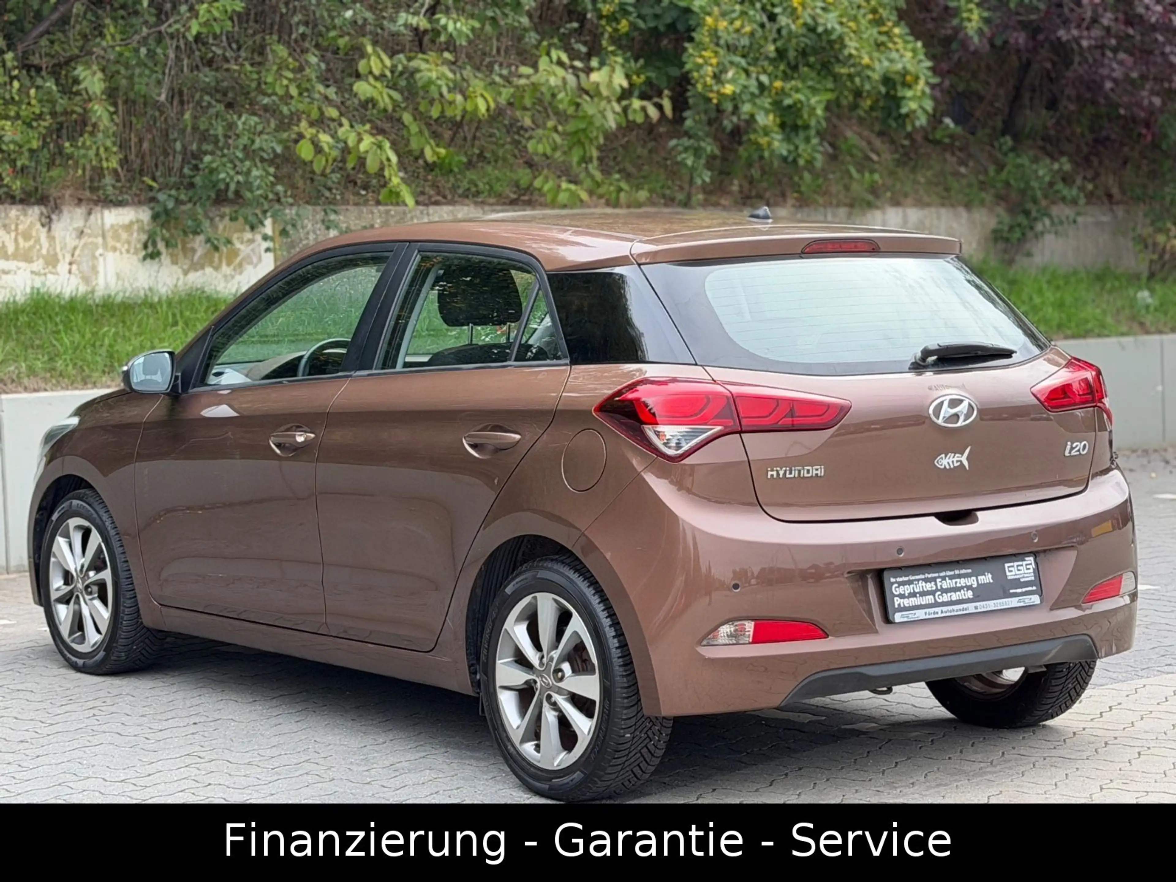 Hyundai i20 YES!/KLIMA/1HAND/WENIG KM/KLIMA/TÜV NEU — photo 7