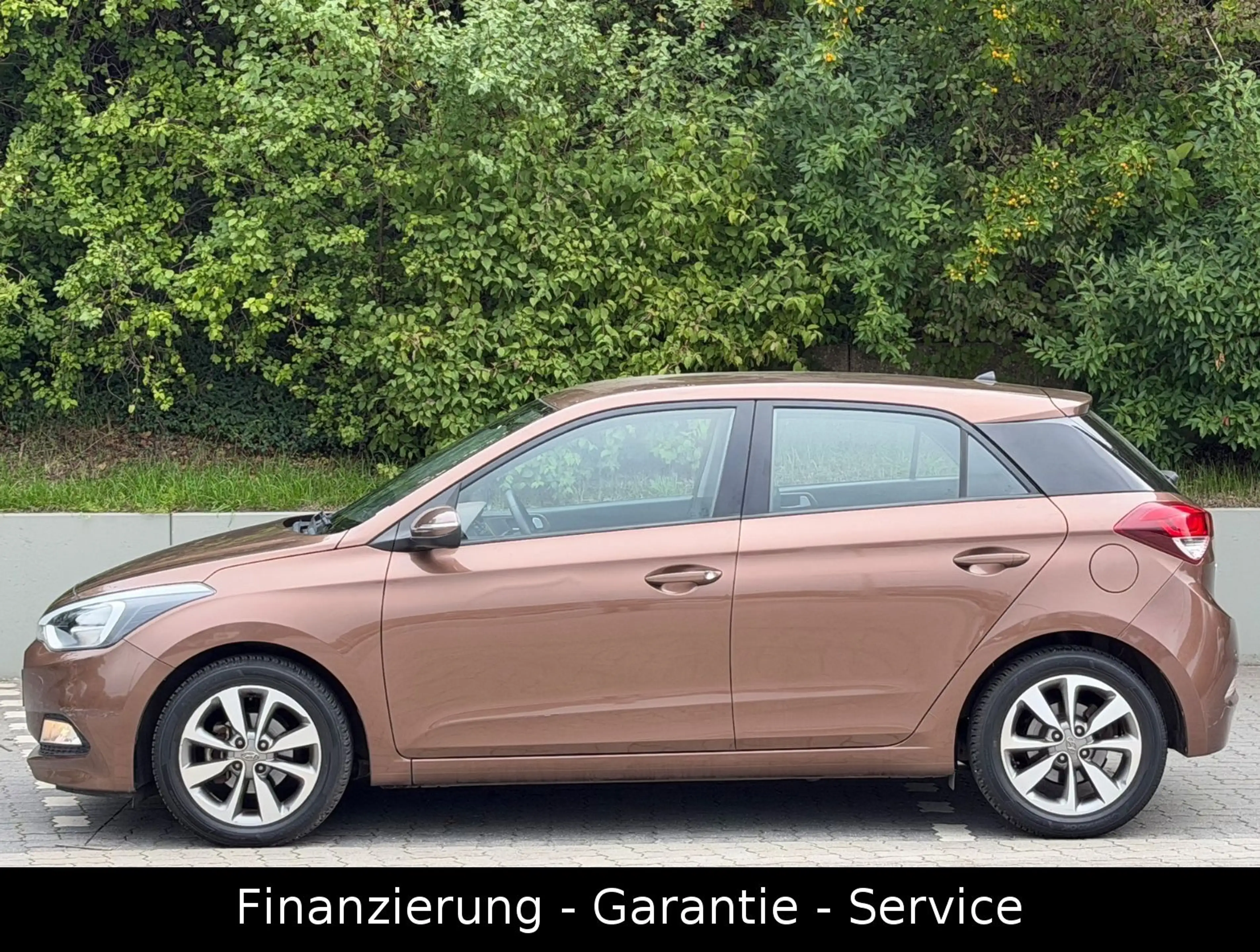 Hyundai i20 YES!/KLIMA/1HAND/WENIG KM/KLIMA/TÜV NEU — photo 8