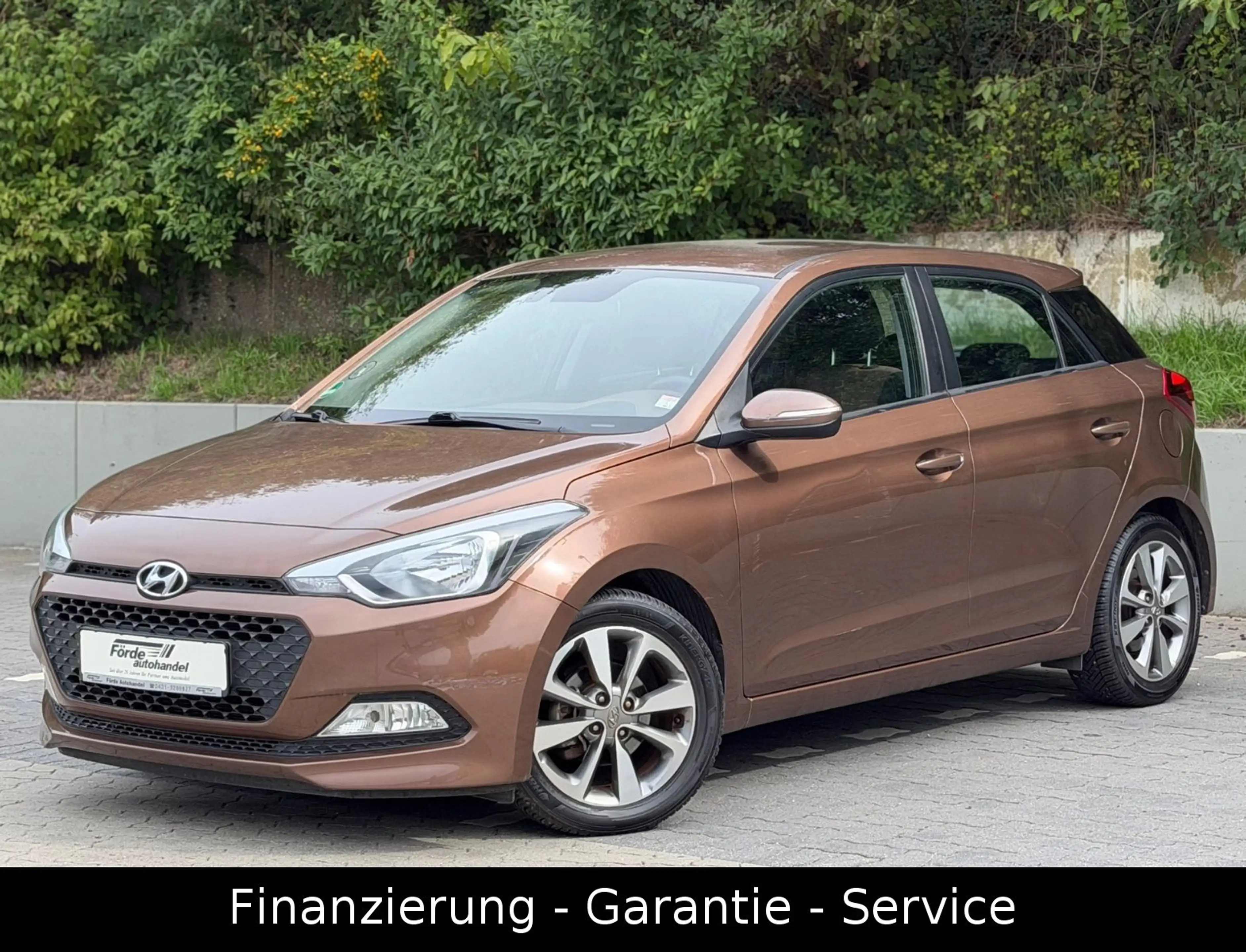 Hyundai i20 YES!/KLIMA/1HAND/WENIG KM/KLIMA/TÜV NEU